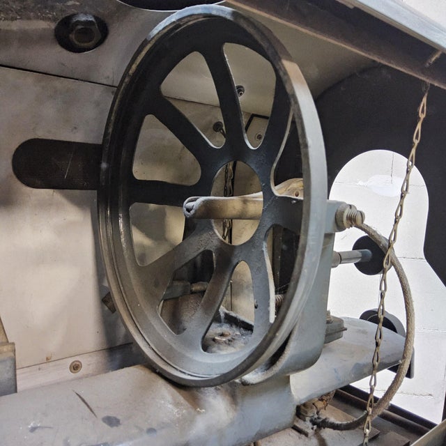 Large Vintage Movie Theater Bauer Film Projector, 1950s For Sale - Image 10 of 18