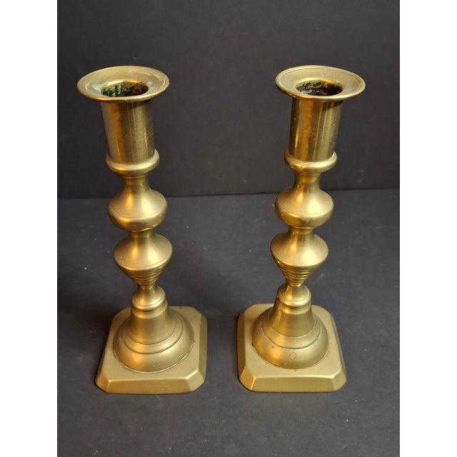 Antique English Brass Candlesticks Pair Multi-Knop Square Step Base 18th/19th C. For Sale - Image 4 of 6
