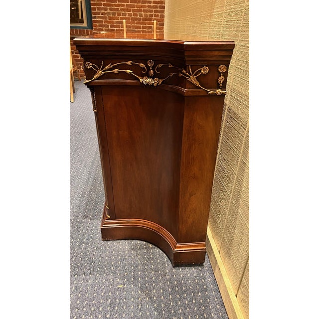 EJ Victor 2000s e.j. Victor Regency-Style Mahogany Sideboard With Gilt Accents For Sale - Image 4 of 12