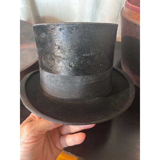 Black Antique Victorian Beaver and Silk Top Hat in Original Leather Case For Sale - Image 8 of 10