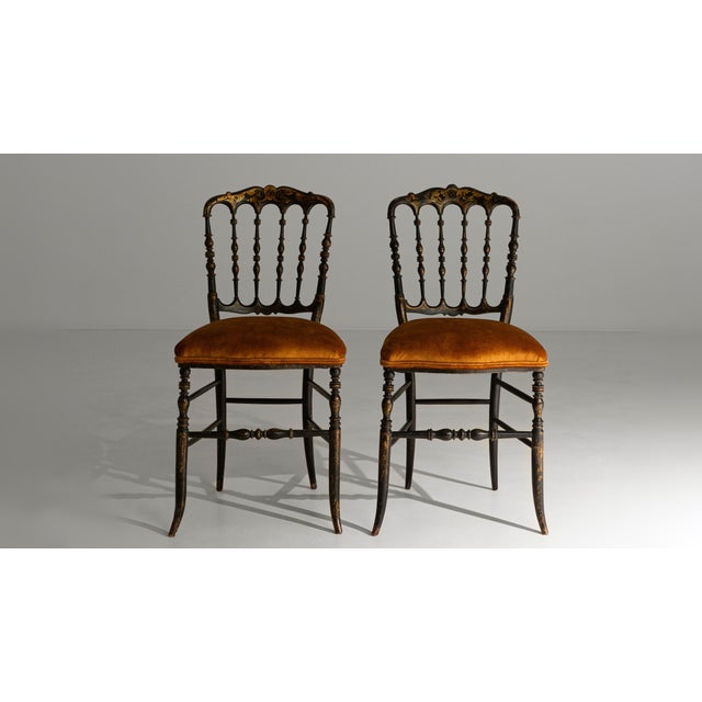 French 1880s French Napoleon III Chiavari Chairs In Ebonized Wood & Upholstery - A Pair For Sale - Image 3 of 18