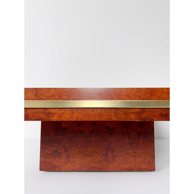 Metal Mid-Century Modern Italian Square Coffe Table in Burl Wood and Brass, 1970s For Sale - Image 7 of 18