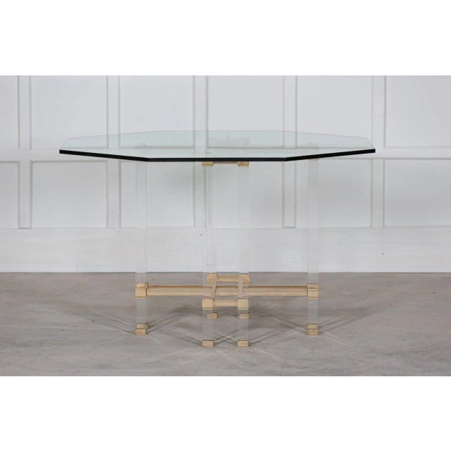 Gold French Hollywood Regency Acrylic Glass, Brass & Glass Dining Table by Pierre Vandel, 1970s For Sale - Image 8 of 11