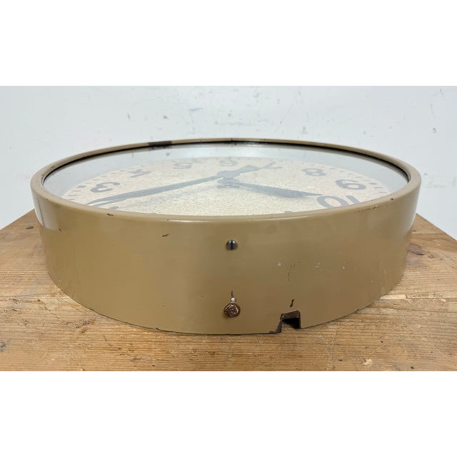 Large Brown Industrial Factory Wall Clock from Chronotechna, 1950s For Sale - Image 12 of 18