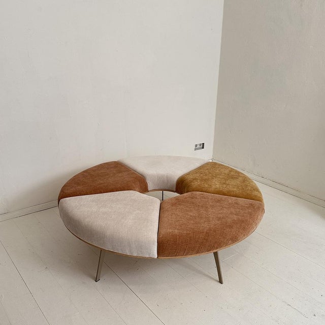Postmodern Rondell Round Sofa in Velvet Fabric, 1980s For Sale - Image 10 of 11