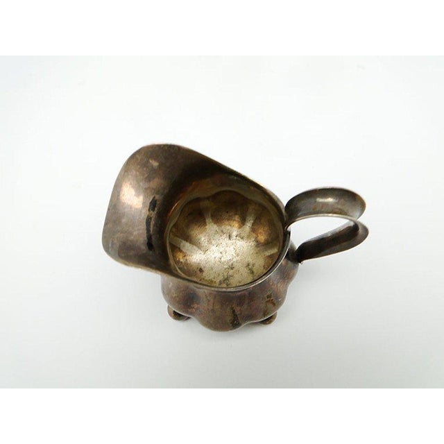 Milk milk was made of silver (830) in Sweden in the 50s. Its condition is very good, it is made in the style of rococco....