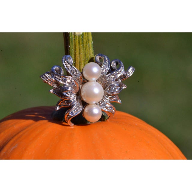 Early 20th Century, The Erica: Antique Pearl and Diamond Pendant/ Pin Combination For Sale - Image 4 of 7