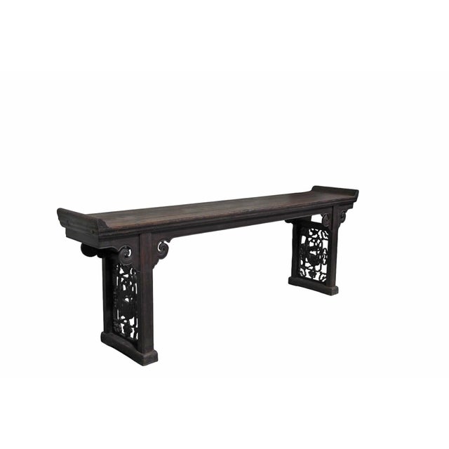 Monumental 18th-Century Chinese Elm Altar Table From Shanxi, Circa 1766 For Sale In Greensboro - Image 6 of 14