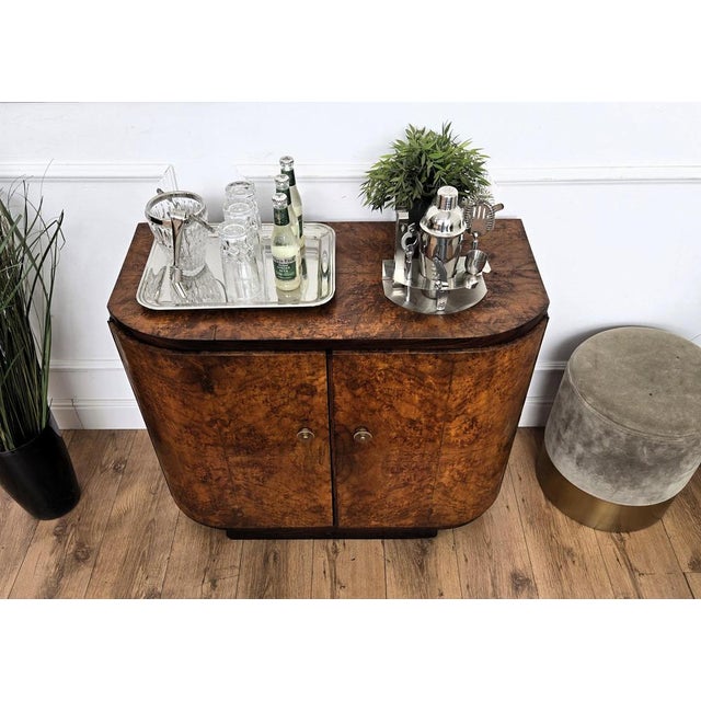 1970s Mid-Century Modern Italian Bar Cabinet in Burl Wood, 1970s For Sale - Image 5 of 12