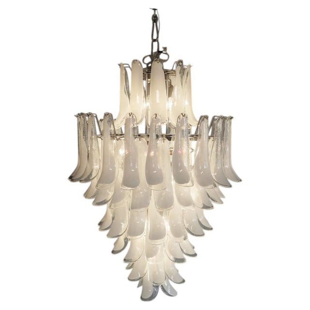 Contemporary Italian Murano Glass Chandelier in Opal and Clear White from Justfurnituress SRL For Sale - Image 3 of 13