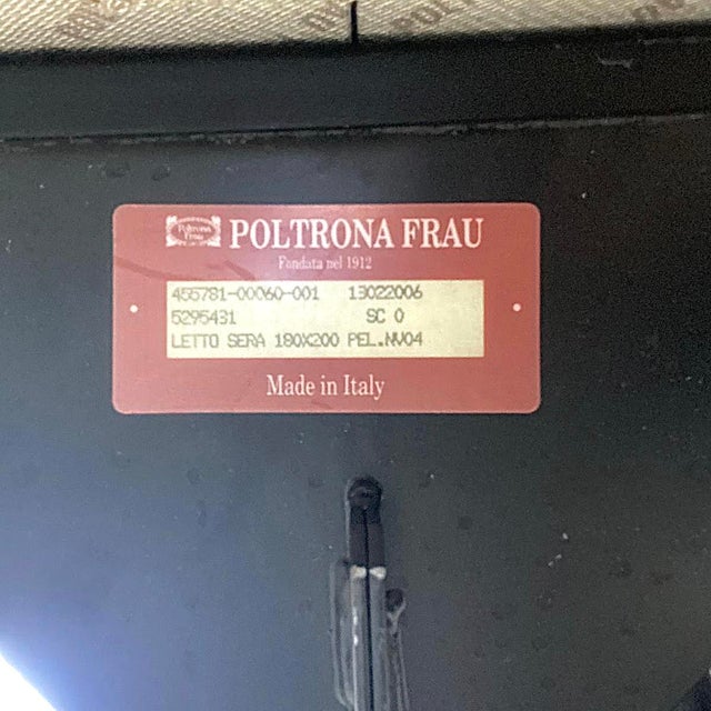 Sera Double Bed in Leather by Roberto Palomba for Poltrona Frau, 1980s For Sale - Image 14 of 15