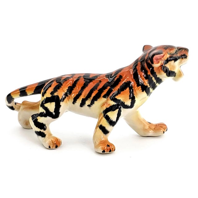Mid 20th Century Figurine Porcelain Tiger For Sale - Image 5 of 13