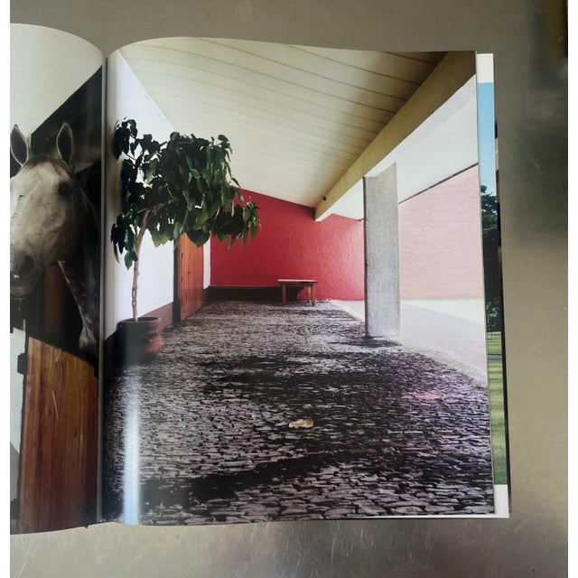 Stables: Majestic Spaces for Horses, Olga Prud’homme Farges, Rizzoli, 2006 For Sale - Image 4 of 5