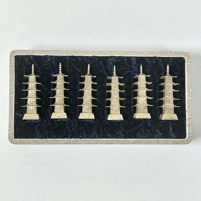 1950s Vintage Chinoiserie Chippendale Hollywood Regency Sterling Silver Pagoda Pepper Shakers - Set of 6 For Sale - Image 10 of 11