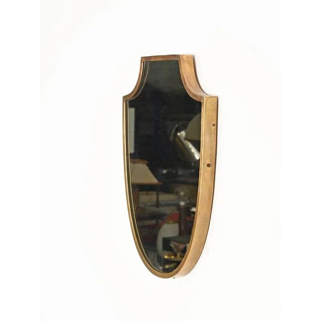 Italian Brass Shield-Shaped Mirror by Gio Ponti, 1950s For Sale - Image 10 of 14