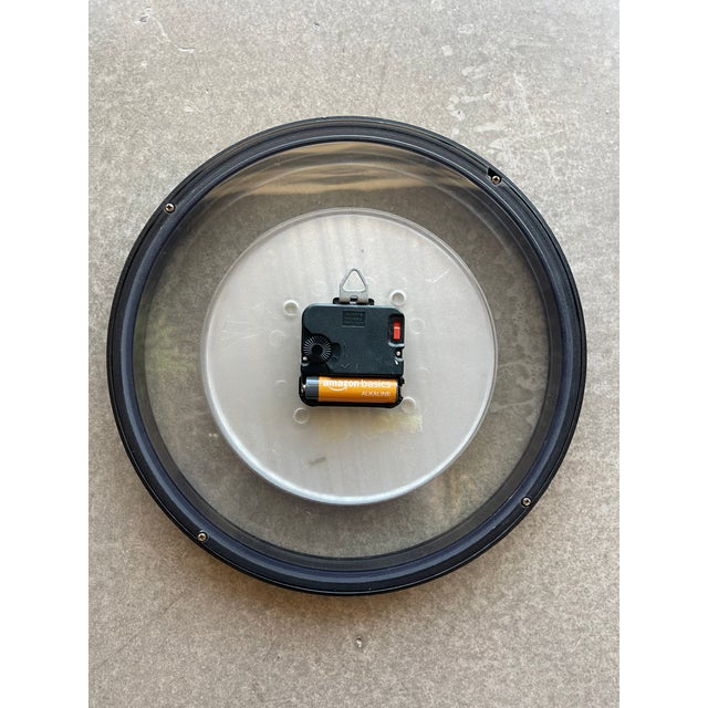 Vintage Howard Miller Black Memphis Era Postmodern Wall Clock Floating For Sale - Image 9 of 11