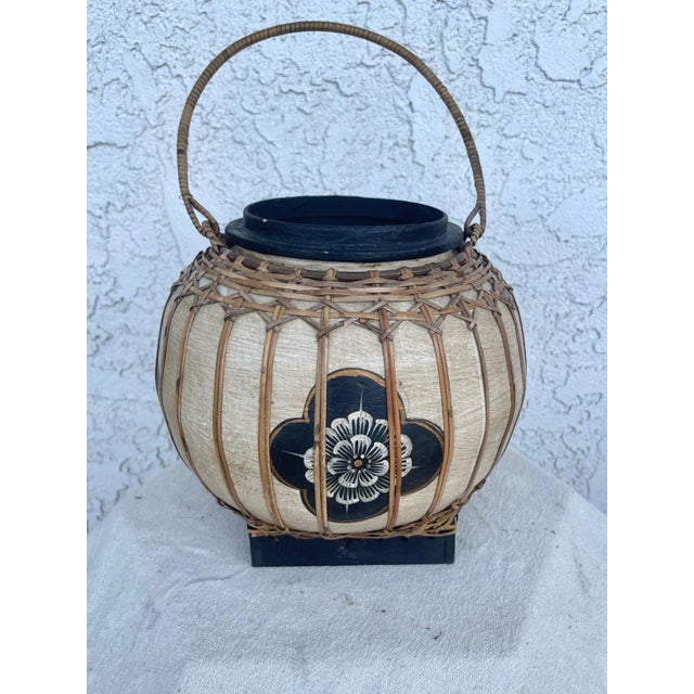Vintage Asian Paper Mache Rattan Wrapped Container With Handle For Sale In Palm Springs - Image 6 of 8