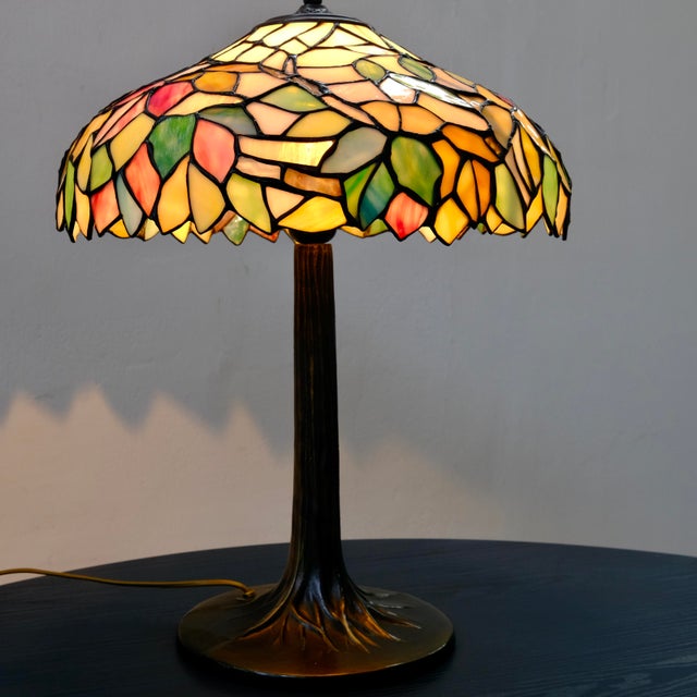Tiffany-Style Table Lamp, Italy, 1990s For Sale - Image 9 of 18