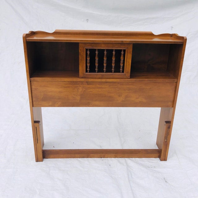 70's Ethan Allen Heirloom Nutmeg Maple Colonial Style Twin Size