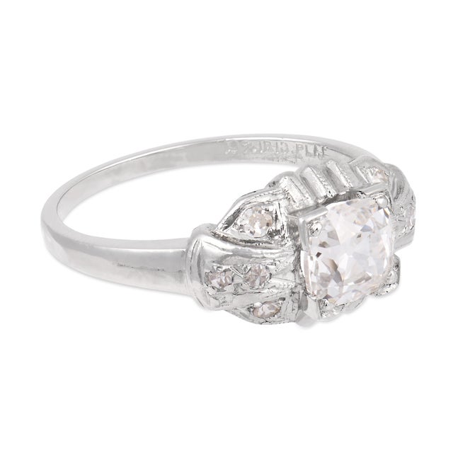 1930s 1930s Art Deco Gia 0.90 Carat Old Mine Cut Diamond Platinum Engagement Ring, Size 6 For Sale - Image 5 of 8