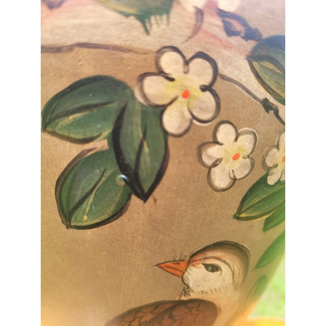 Late 20th Century Hand-Painted Chinoiserie Bird & Blossom Trophy Urn Vase For Sale In Mobile - Image 6 of 11
