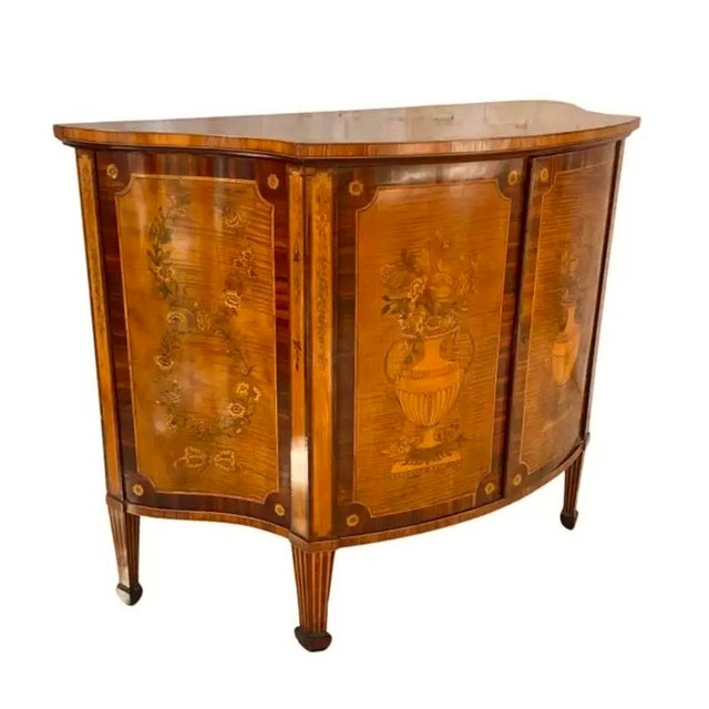 19th Century George III Harewood and Marquetry Cabinet For Sale - Image 9 of 15