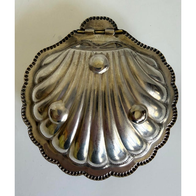 1920s English E & J Leek Silver Plate Clamshell Butter Dish With Glass Liner For Sale - Image 11 of 11