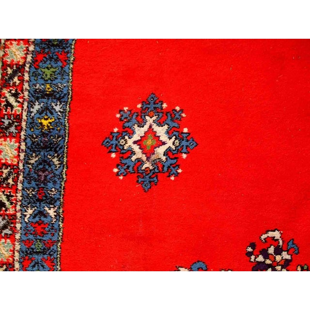 1970s Handmade Vintage Moroccan Berber Rug For Sale In New York - Image 6 of 10
