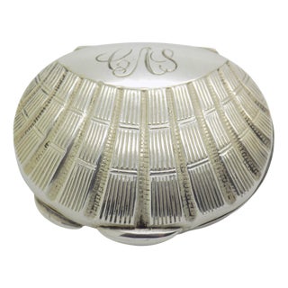 Vintage Italian Handmade Shell-Shaped Engraved Silver Pill Snuff Trinket Box, Fireze, Italy, 1970s For Sale