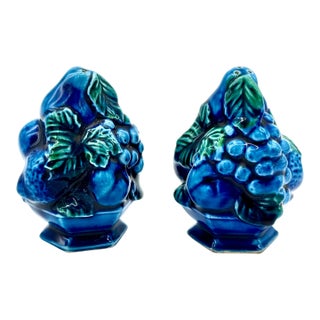 1960s Inarco Blue Mood Indigo Majolica Fruit Topiary Salt & Pepper Shaker Set For Sale