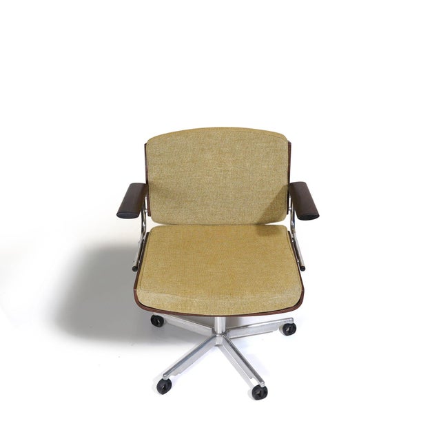 Mid-Century Modern Pair of Mid-Century Danish Office Desk Chairs in Rosewood, Chrome With Adjustable Height For Sale - Image 3 of 10