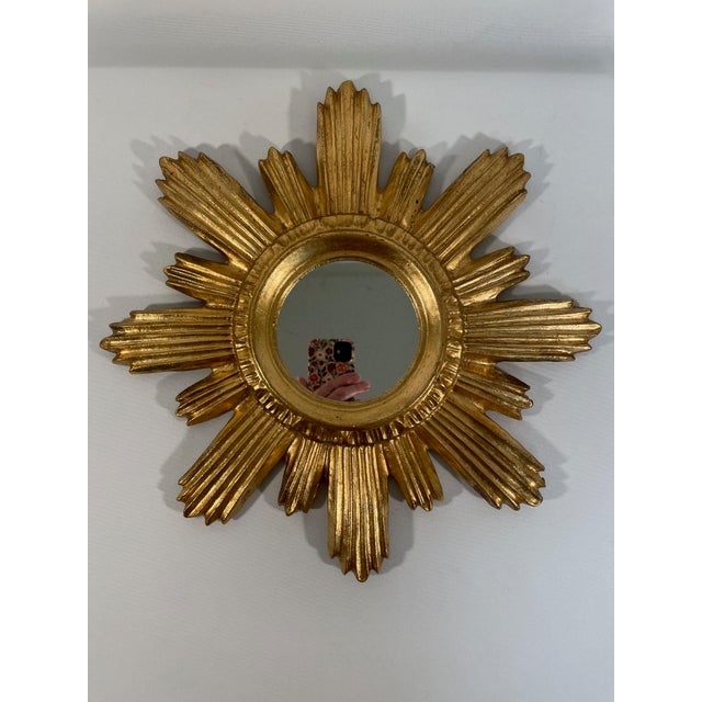 1960s Italian Florentine Radiant Giltwood Sunburst Wall Mirror For Sale - Image 4 of 15