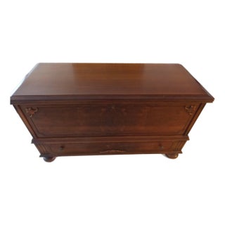 Early 19th Century West Branch Carved Cedar Chest For Sale