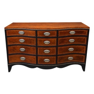 Vintage Heritage Henredon Serpentine Dresser With Inlaid Mahogany Drawers For Sale