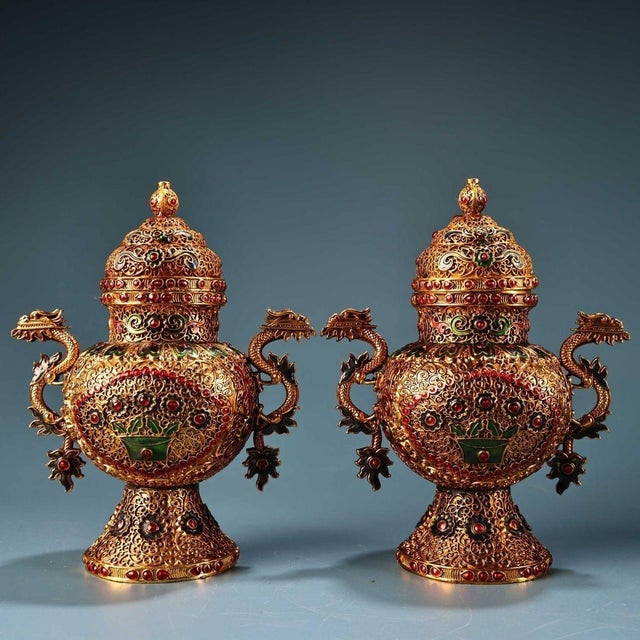 1990s Pair of Vintage Chinese Gilt Bronze Filigree Vases - Dragon Handles & Gemstone Inlay For Sale - Image 5 of 10
