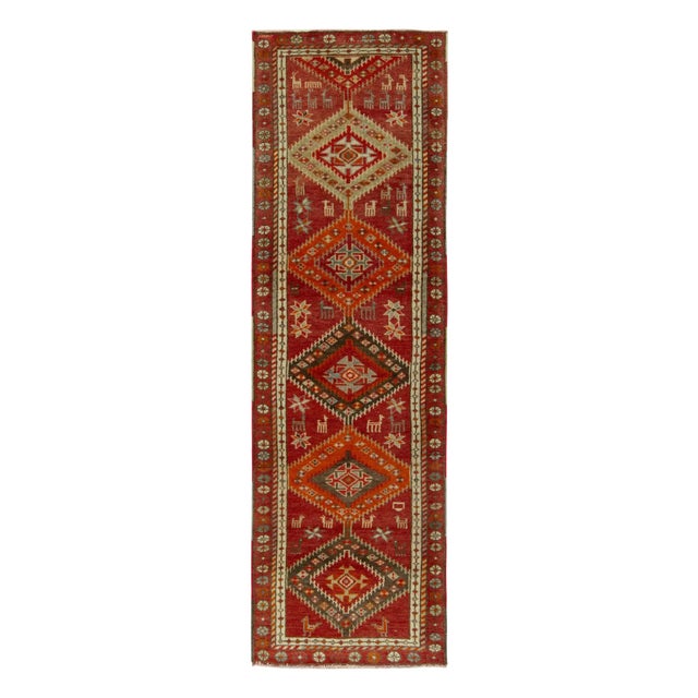 Textile 1950s Vintage Tribal Runner in Red, Orange Geometric Patterns & Motifs For Sale - Image 7 of 7