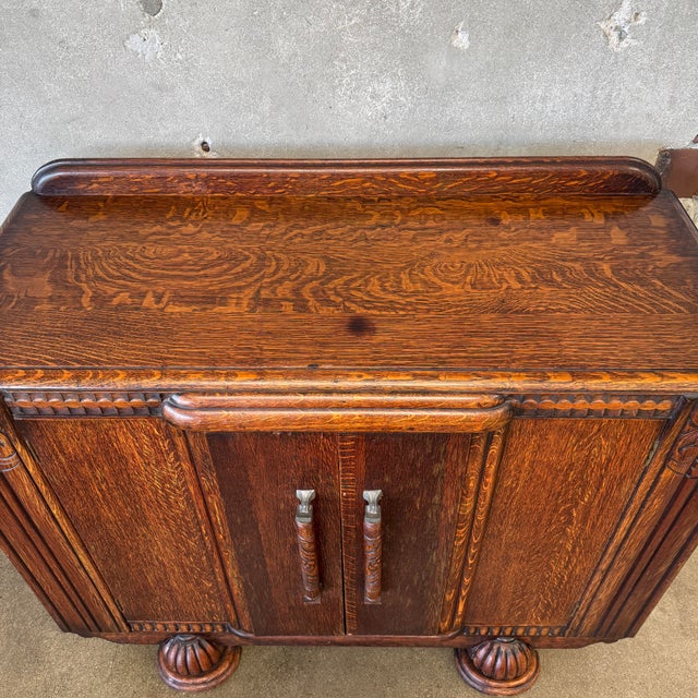 Art Deco Vintage 1930's Art Deco English Oak Sideboard For Sale - Image 3 of 14