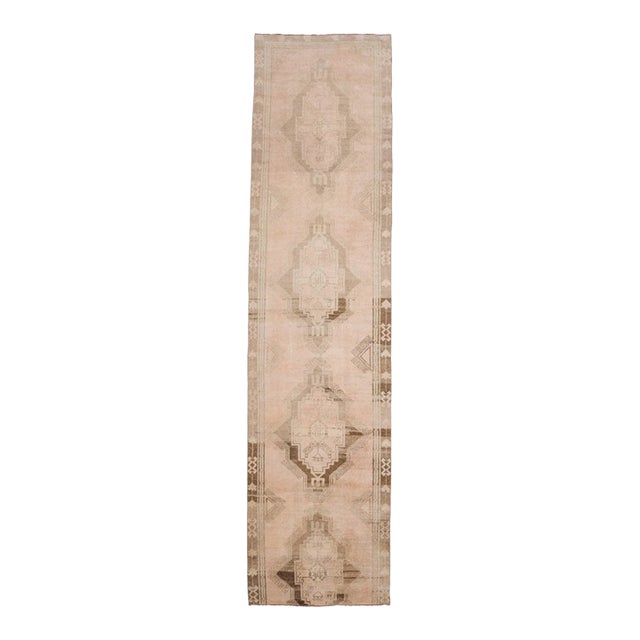 1970s Vintage Handmade Wool Cotton Turkish Beige Runner Rug For Sale