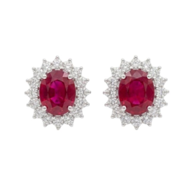 Early 21st Century Elegant 18k Gold Diamond 1.93ct & 2.03ct Ruby Stud Earrings, Pair For Sale - Image 5 of 7