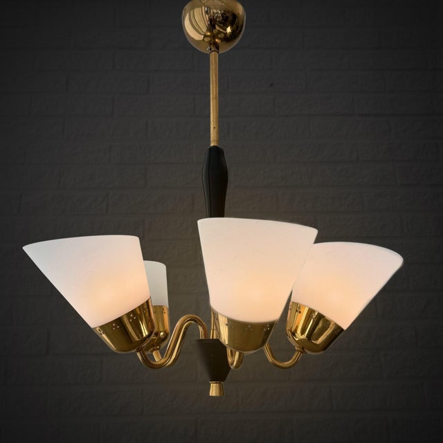 Modern Mid-Century Modern Scandinavian Chandelier in Brass and Glass, 1940s For Sale - Image 3 of 10