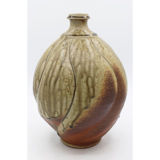 Japanese 1994 Swirlled Body Pottery Frogskin Vase by Ben Owen III For Sale - Image 3 of 7