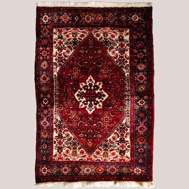 Vintage Hamadan Rug in Hand-Knotted Wool, 1970s For Sale - Image 8 of 8