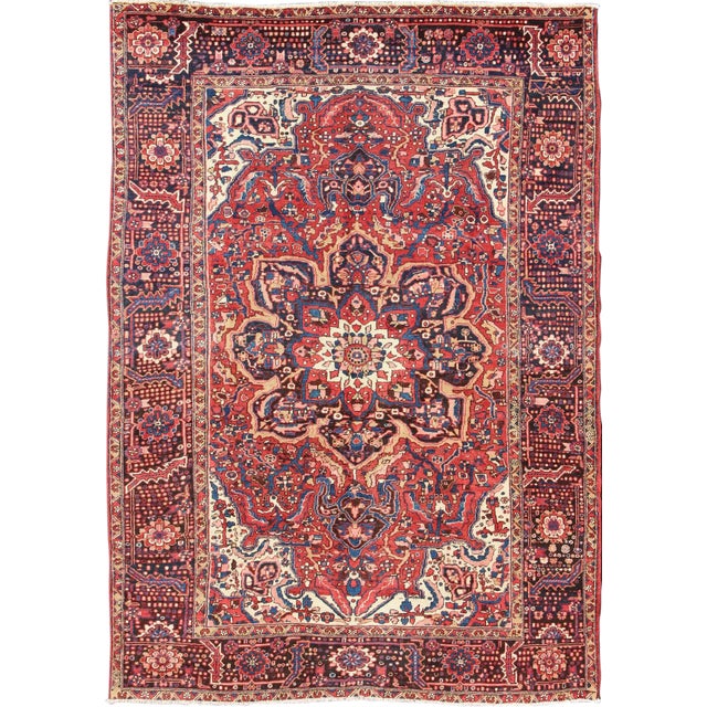 1950s Semi-Vintage Heriz Rug- 9′6″ × 13′3″ For Sale