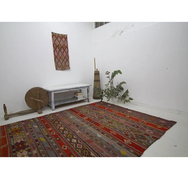 Embroidered Vintage Turkish Kilim Rug For Sale In Los Angeles - Image 6 of 7