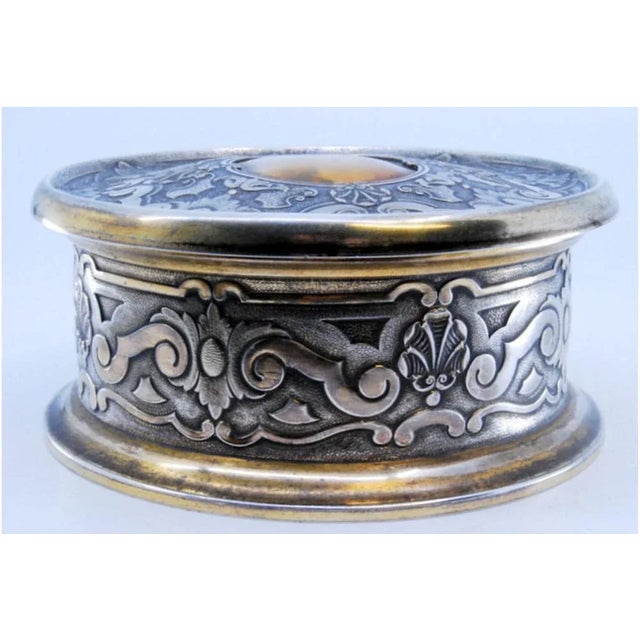 Jewelry Box in Embossed Silver with Circular Plant Motifs, Gold Interior and Antique Lady Removable Lid For Sale - Image 9 of 10