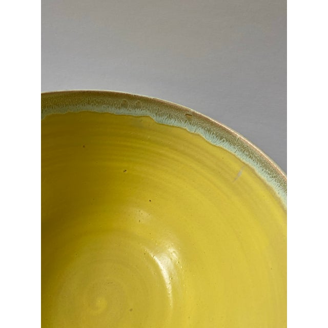 Liz Kinder Abstract Art Pottery Large Decor/Serving Bowl/Dish Summer 2002 For Sale In Baltimore - Image 6 of 10