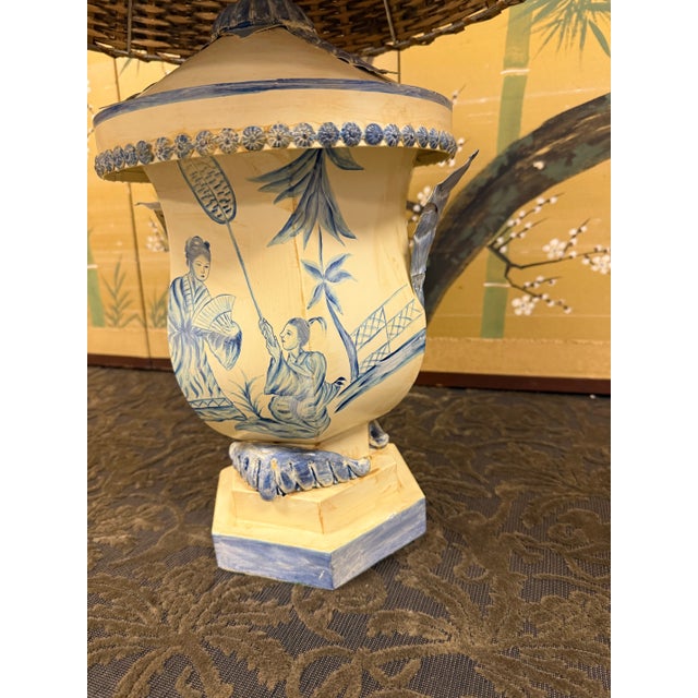 Mid 20th Century Vintage Chinoiserie Tole Table Lamp With Wicker Shade For Sale - Image 5 of 11