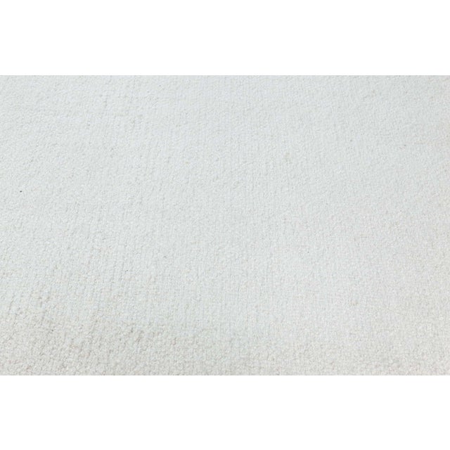 Oversized Modern Beige Flat-Weave Wool Rug by Doris Leslie Blau For Sale In New York - Image 6 of 9