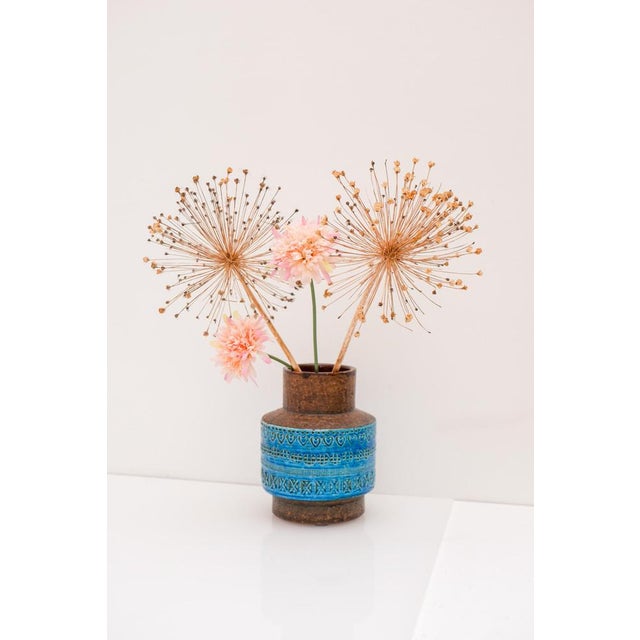 Bitossi Vintage Rimini Blue Ceramic Vase by Aldo Londi for Bitossi, Italy, 1960s For Sale - Image 4 of 14