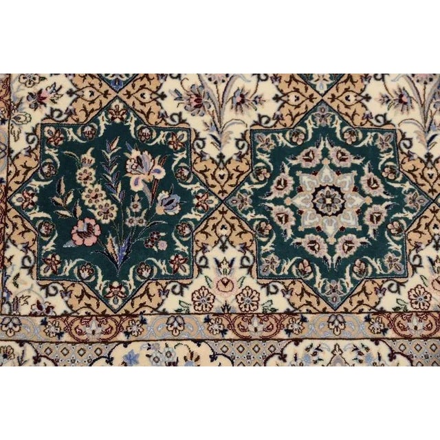 Middle Eastern Hand-Knotted Rug in Silk For Sale - Image 6 of 10